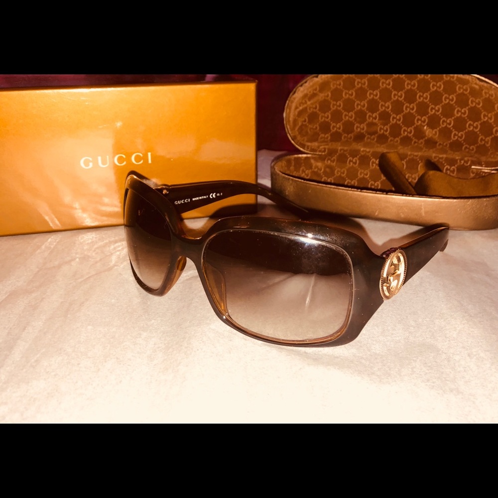 Women’s authentic Gucci Sunglasses